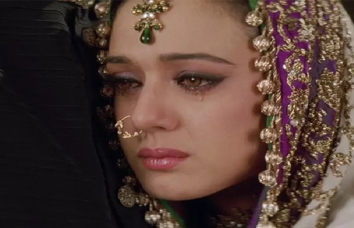 Veer Zaara Hindi Full Movie Download Filmywap