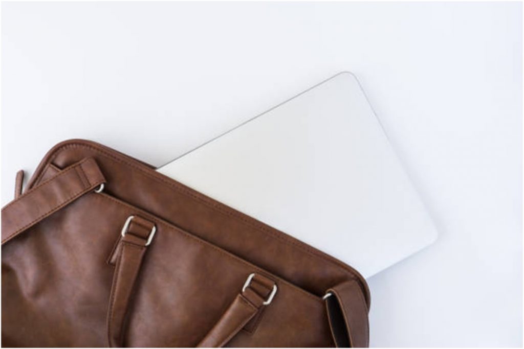 5 Popular Types of Laptop Bags for Travel